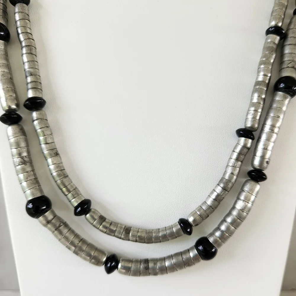Double Strand Silvertone Stacked Serpentine Metal Cap and Black Beaded Necklace